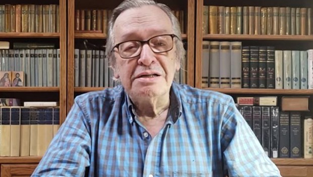 Olavo de Carvalho diz que Bolsonaro o usou para se eleger