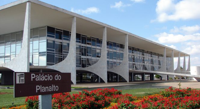 Governo Bolsonaro vai ao STF para impedir instalação da CPI do MEC