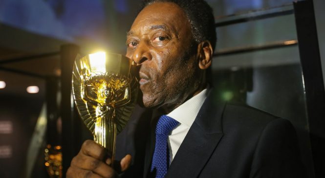 Atleta do século, Pelé completa 80 anos