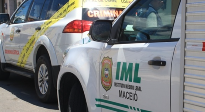 Polícia Civil procura suspeito de matar o irmão na casa do pai em Maceió
