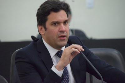 Deputado Isnaldo Bulhões vai assumir a liderança do MDB na Câmara