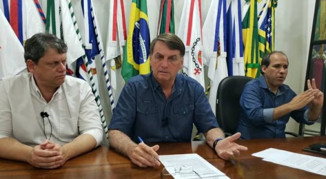Bolsonaro diz ser ‘patifaria’ lembrar que ele aumentou o próprio salário e o de ministros em até 69%
