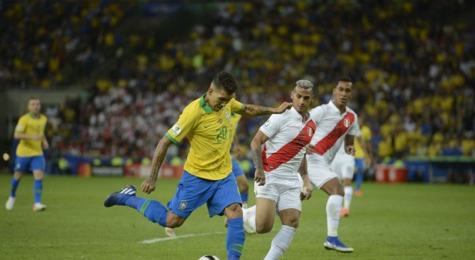 Brasil enfrenta o Peru nesta noite pela Copa América
