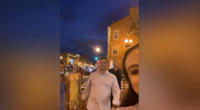 Jornalista grava Sérgio Moro andando nas ruas de Washington e reage irritado