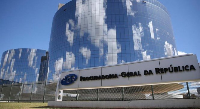 Procuradores do Conselho do MPF pedem ação para investigar Bolsonaro