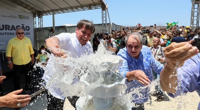 Bolsonaro inaugura hoje obra hídrica que ainda não pode distribuir água por ele ter vetado recursos