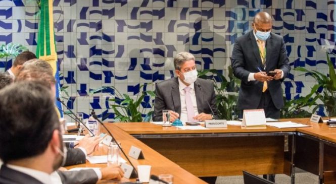 Arthur Lira não vê espaço para reajuste de servidores públicos com aprovação da PEC dos Precatórios