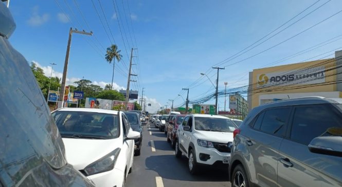 Lelo Maia critica trânsito e falta de projetos para mobilidade urbana em Maceió