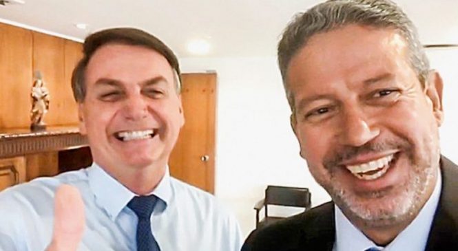 Arthur Lira dá a entender na GloboNews que governo Bolsonaro afundaria sem ele e o centrão
