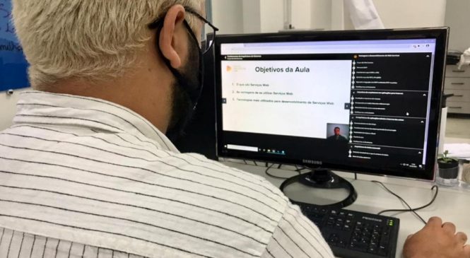Governo de Alagoas lança programa com 100 vagas de emprego na área de tecnologia
