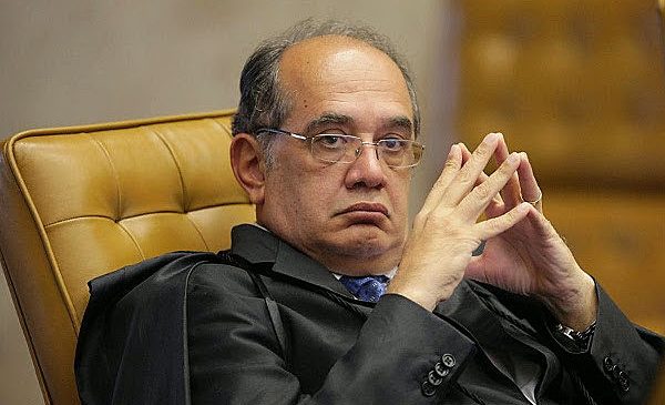 Gilmar Mendes diz que perseguição de Bolsonaro à Anvisa é vergonha nacional