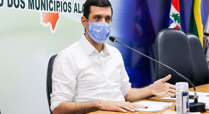 Presidente da AMA diz falta medicamentos para municípios comprarem