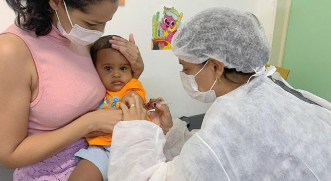 Maceió disponibiliza 2ª dose de vacina contra Influenza para crianças menores de 9 anos
