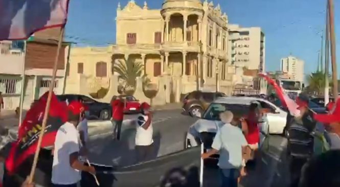 Motorista invade protesto, atira e fere trabalhadores rurais na Avenida da Paz
