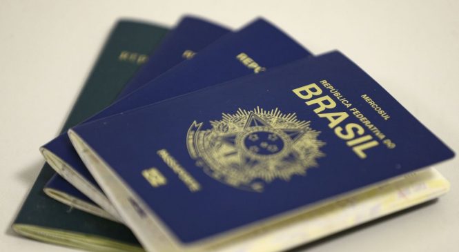Brasil permitirá acesso de ucranianos a passaporte humanitário