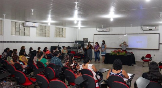 Educação de Maceió recepciona assistentes sociais selecionados no PSS