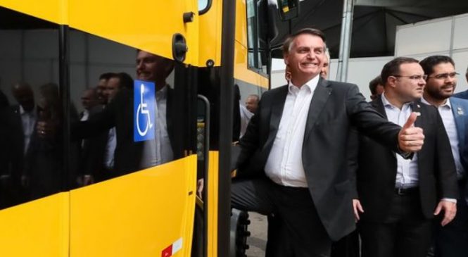 TCU cancela compra de ônibus superfaturada em R$ 732 milhões no MEC