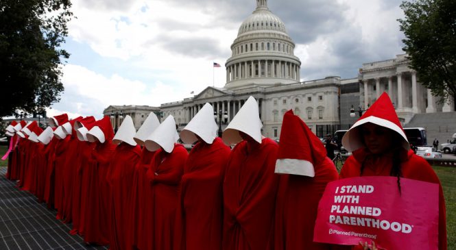 Canadá e México preveem aumento de abortos de americanas com criminalização nos EUA