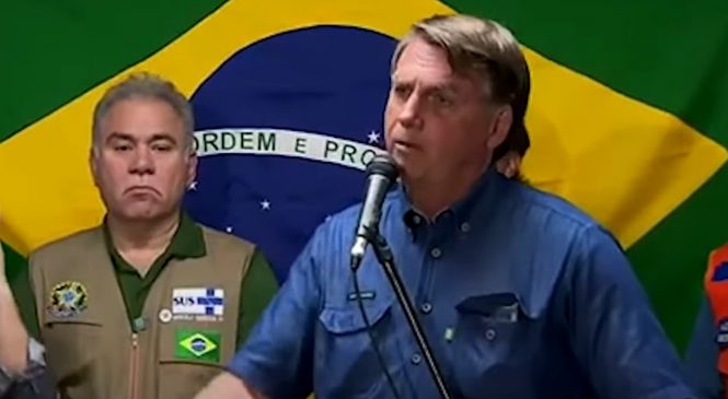 Bolsonaro defende PRF e pede ‘justiça sem exageros’ após assassinato em “câmara de gás”