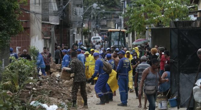 Grande Recife já conta mais de 80 mortos pela chuva