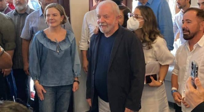 Movimentos culturais pedem a Lula, se eleito, a institucionalização da lei Paulo Gustavo