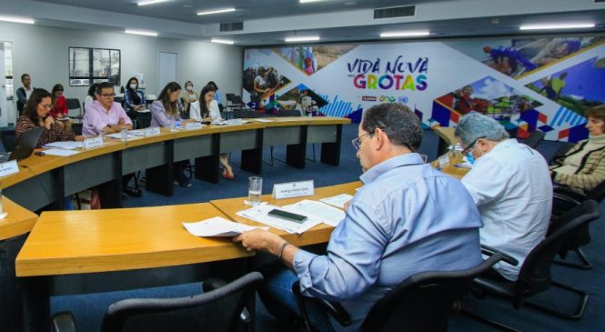 Governo de Alagoas amplia Auxílio-Chuvas e agora vai beneficiar um total de 12 mil famílias