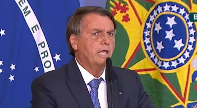 Condenado, Bolsonaro desfere ainda mais ataques e ameaça democracia