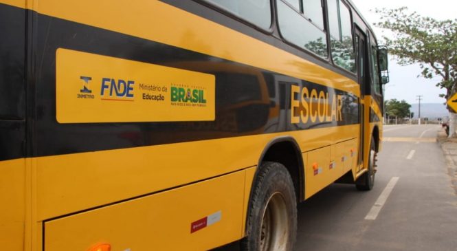 Prefeitura de Porto Calvo tem 15 dias para readequar o transporte escolar