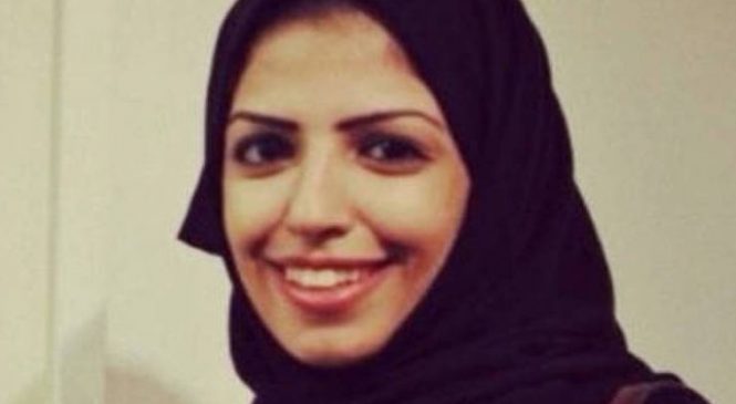 Arábia Saudita condena estudante a 34 anos de prisão por usar Twitter