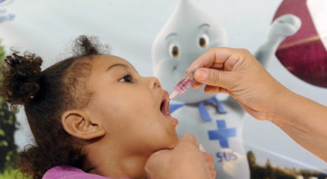 Alagoas inicia campanha de vacinação contra a pólio nesta segunda