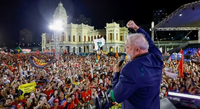 Lula diz que Bolsonaro é ‘desequilibrado mentalmente’ e que Bíblia tem que ser cumprida