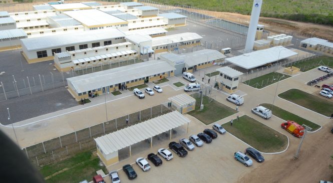 Mais de 10 detentos fogem de Presídio do Agreste, em Girau do Ponciano