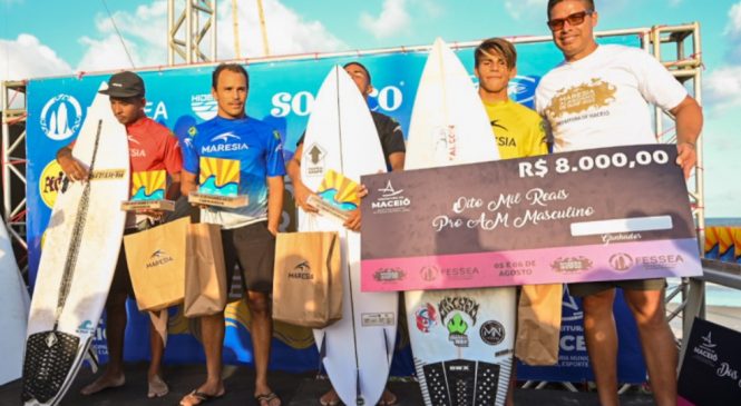 Atletas de Maceió são premiados durante Circuito Alagoano de Surf