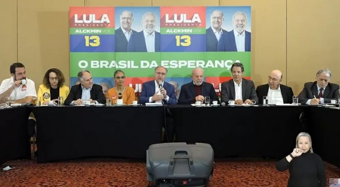 Lula fala em “alerta”, mas diz ser impossível Bolsonaro tirar a vantagem nas urnas