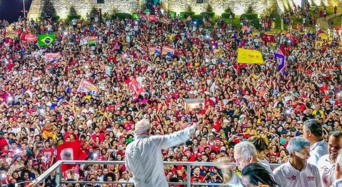 Lula diz que Bolsonaro arrumou briga em Aparecida e critica uso eleitoral de religião