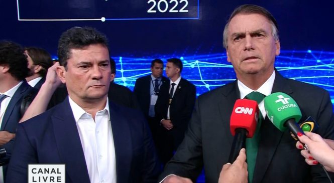 Após acusar interferência na PF, Moro ficou ao lado de Bolsonaro em debate na Band