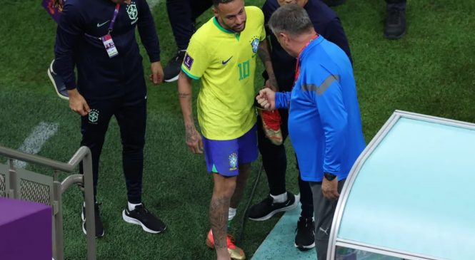 Neymar sai chorando, mas com bom desempenho da Seleção nem Galvão se importou