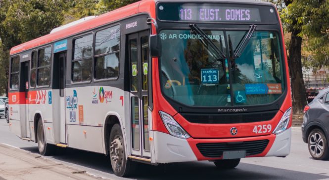 Ao contrário do Mercado Público, ônibus de Maceió terão horário especial nos dias de jogos do Brasil