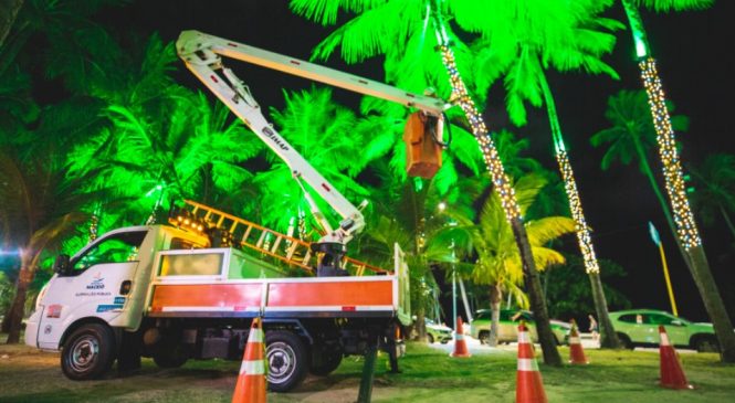 Cabos e adornos são furtados e iluminação do Natal de Maceió vai atrasar