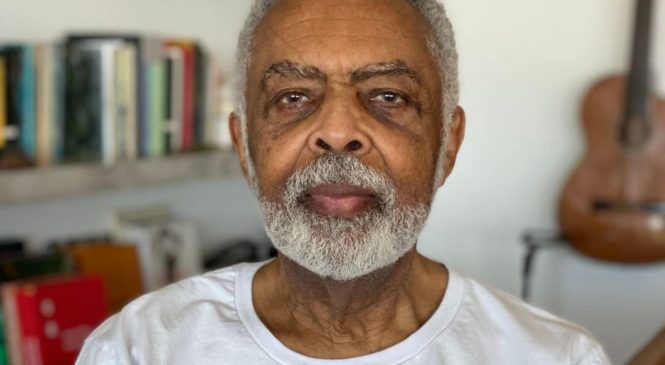 Gilberto Gil revela que teve relações sexuais com homens e diz ser natural