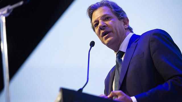 Haddad defende reforma tributária para cobrar impostos dos mais ricos