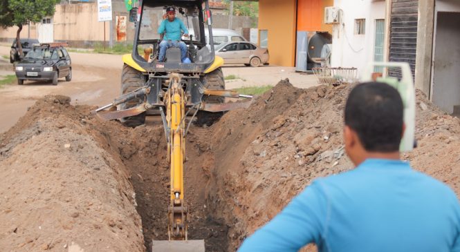 Rua da Vila Emater começa a receber obra de drenagem