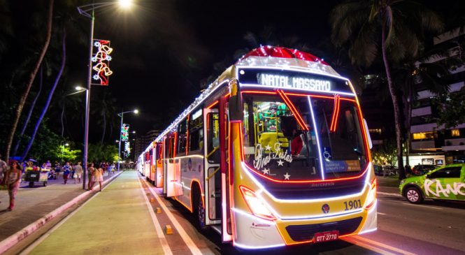 Quem quiser conhecer decoração natalina de Maceió tem ônibus de graça