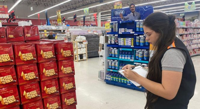 Procon Maceió orienta consumidores para compra de produtos da cesta de Natal