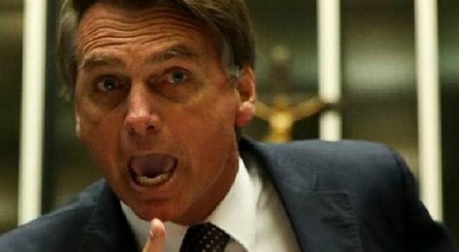TSE nega pedido de Bolsonaro para retirar minuta golpista de ação contra ele