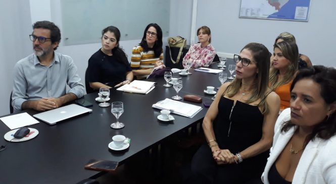 Marina Dantas se reúne com integrantes da ONU-Habitat para apresentação do Vida Nova nas Grotas