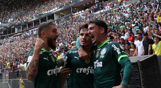 Palmeiras bate Flamengo e conquista título da Supercopa em jogaço de 7 gols