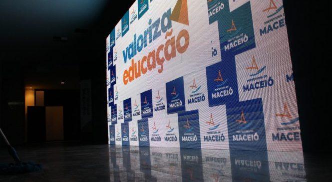 Prefeitura de Maceió prorroga pagamento do Auxílio Internet para profissionais da rede de ensino