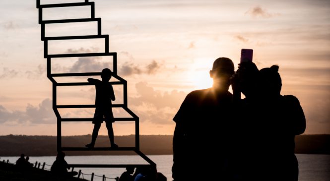 Escada Ilusória: Maceió ganha mais um espaço “instagramável” no Mirante da Santa Amélia