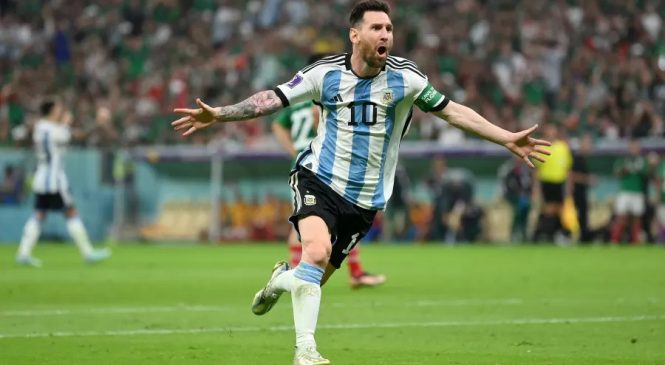 Depois de brilhar no Mundial do Catar, Messi é novamente eleito o melhor jogador do mundo em evento de gala da Fifa